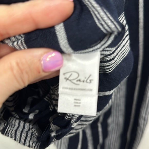 Rails Angela Mediterranean stripe jumpsuit Linen size small. - Picture 11 of 12